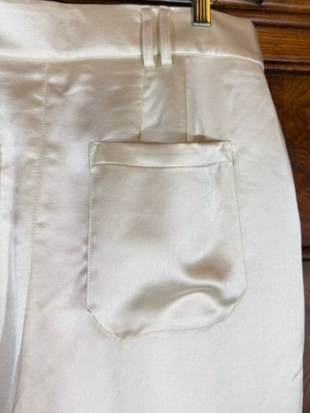 Express Ivory Satin Super High Rise Adjustable Buckle Hem Cargo Pant Sz 12 Long - Picture 10 of 16